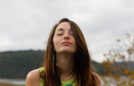 Zishy are pleased to offer you xxx pictures featuring Hannah Tarley demonstrating nice shape